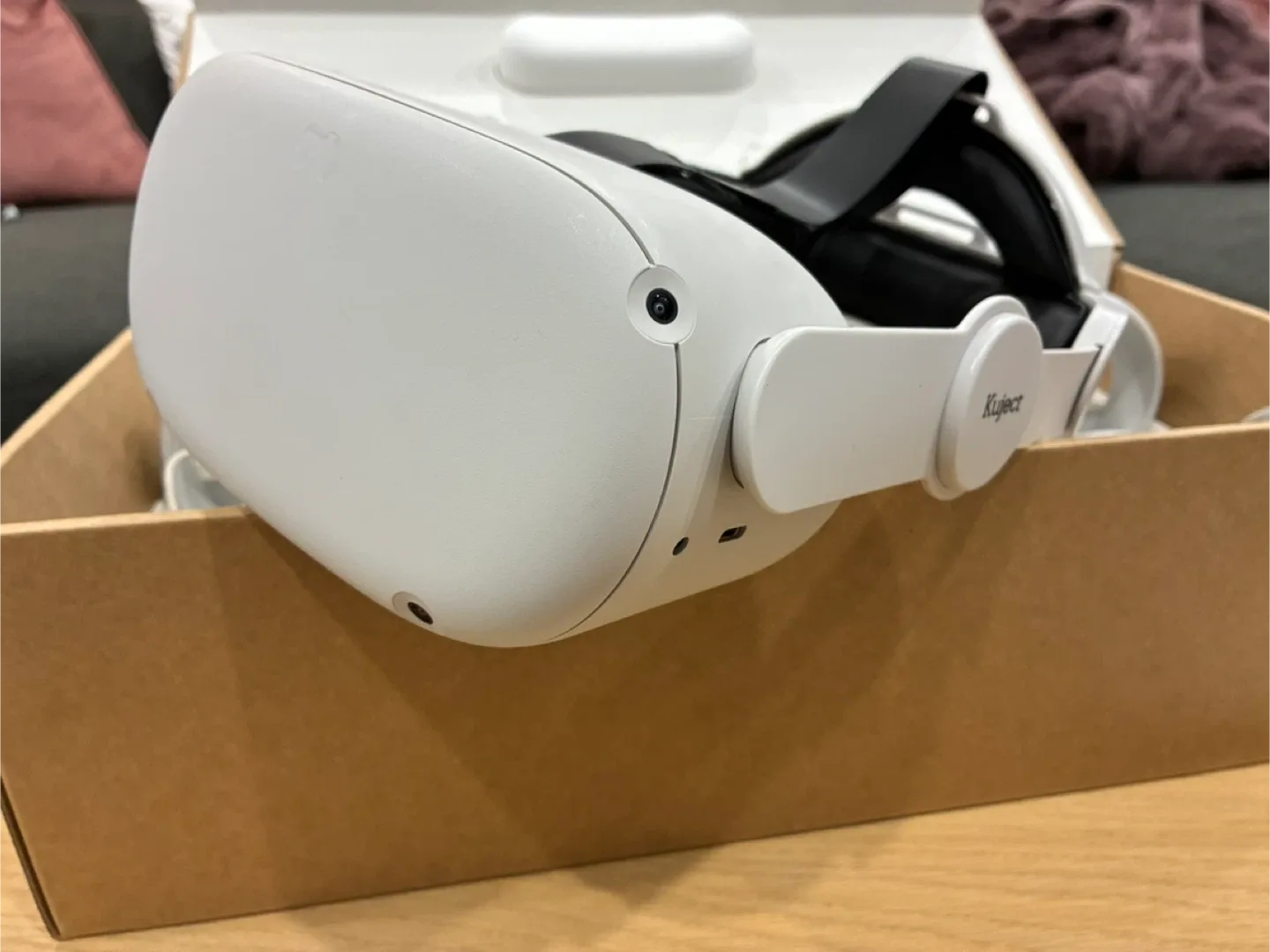 Meta Quest 2 VR Headset - 128GB + adjustable comfort strap image indicator(7)