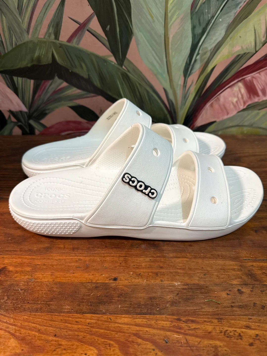 Crocs White Men size 12 Women Size 10 - photo 2