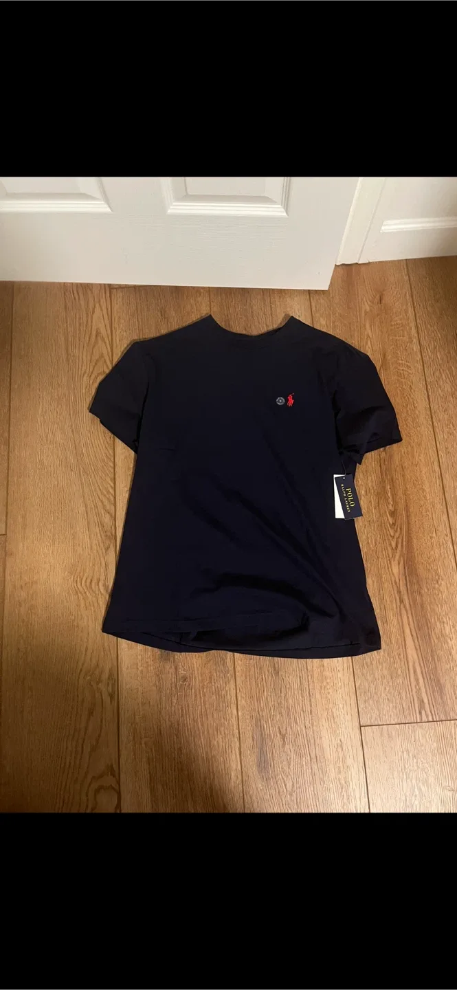 New Polo Ralph Lauren Classic Fit Tee - M image indicator(2)