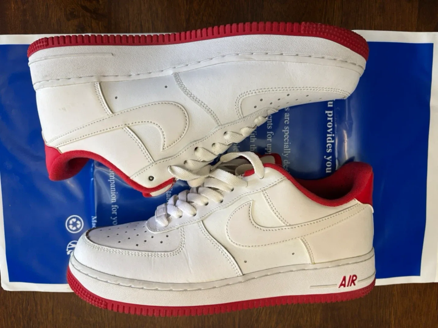 Nike Air Force 1 White/Red image indicator(6)