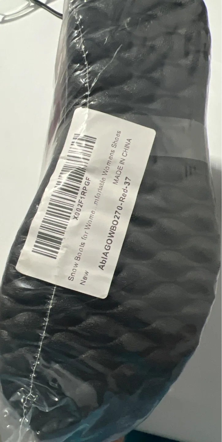 New Snow Boots for Women, Size 7 (EU 37) image indicator(2)