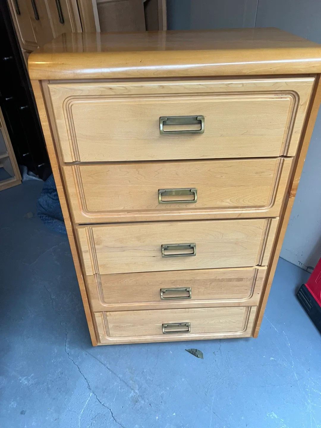 Free delivery used beautiful Wooden 5-Drawer Dresser