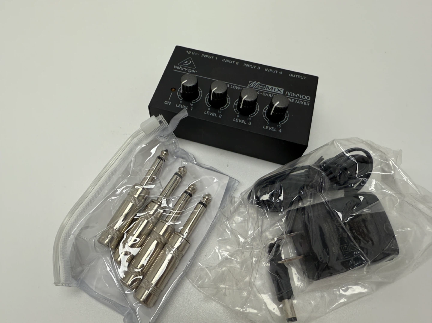 Behringer MicroMix MX400 4-Channel Line Mixer - New - photo 4