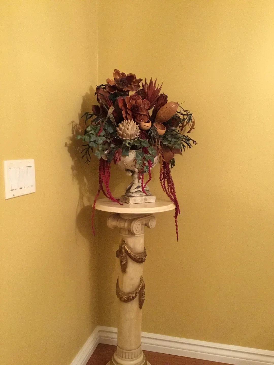 Silk Italian plant holder