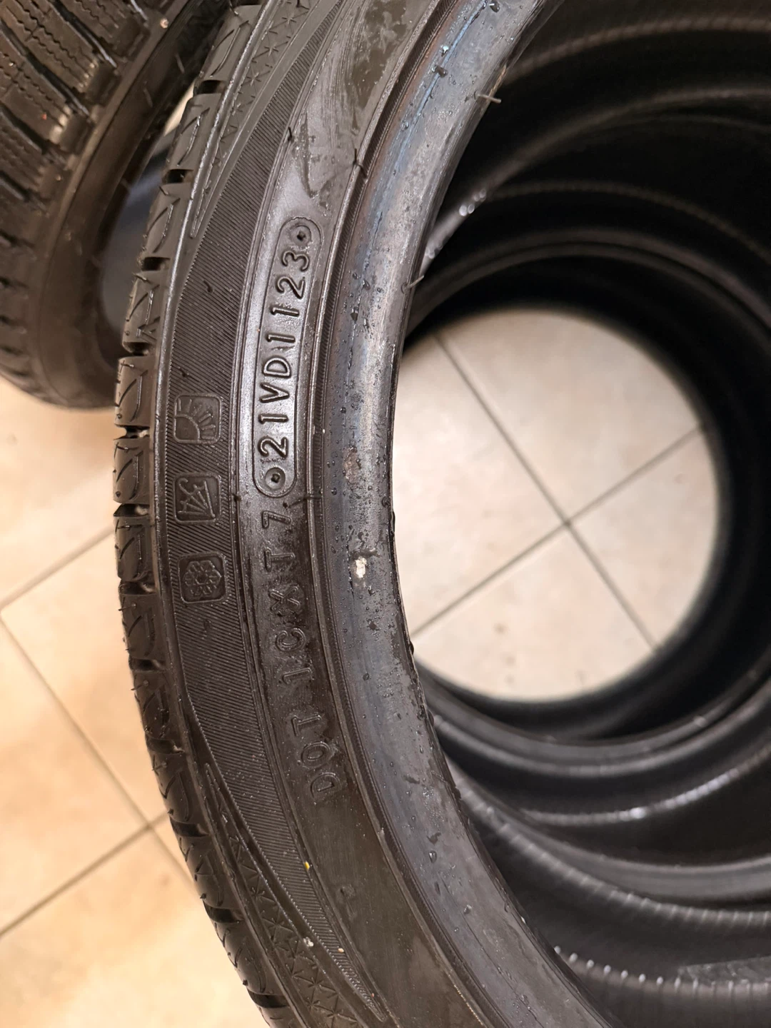 Winter Tires 225/40R18 - photo 5