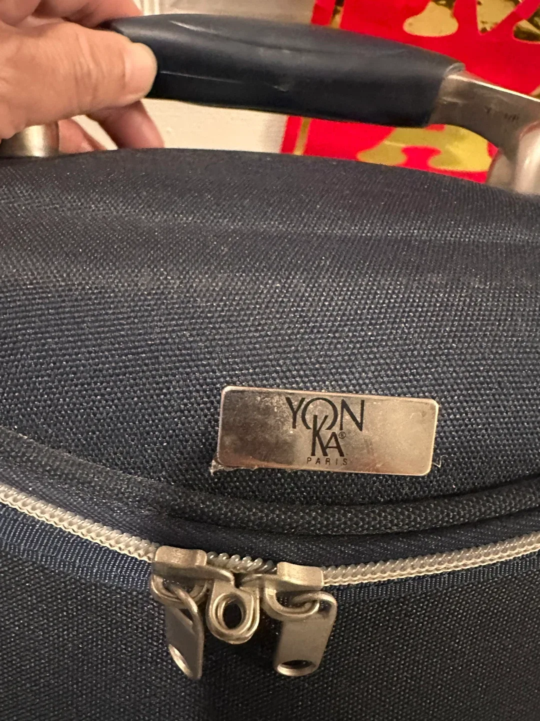 Yonka Paris Vanity Case image indicator(2)
