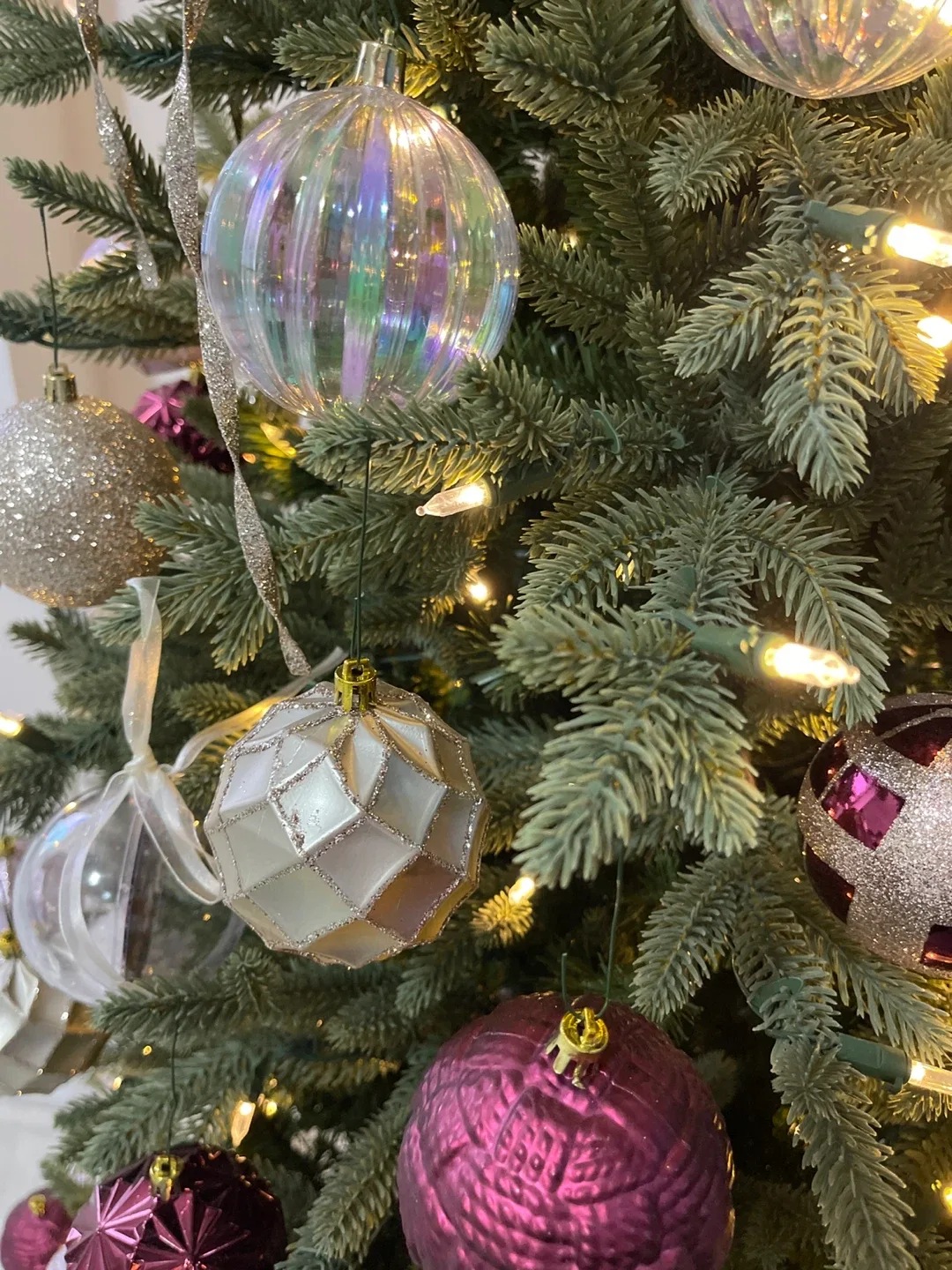 Decorated Christmas Tree image indicator(5)