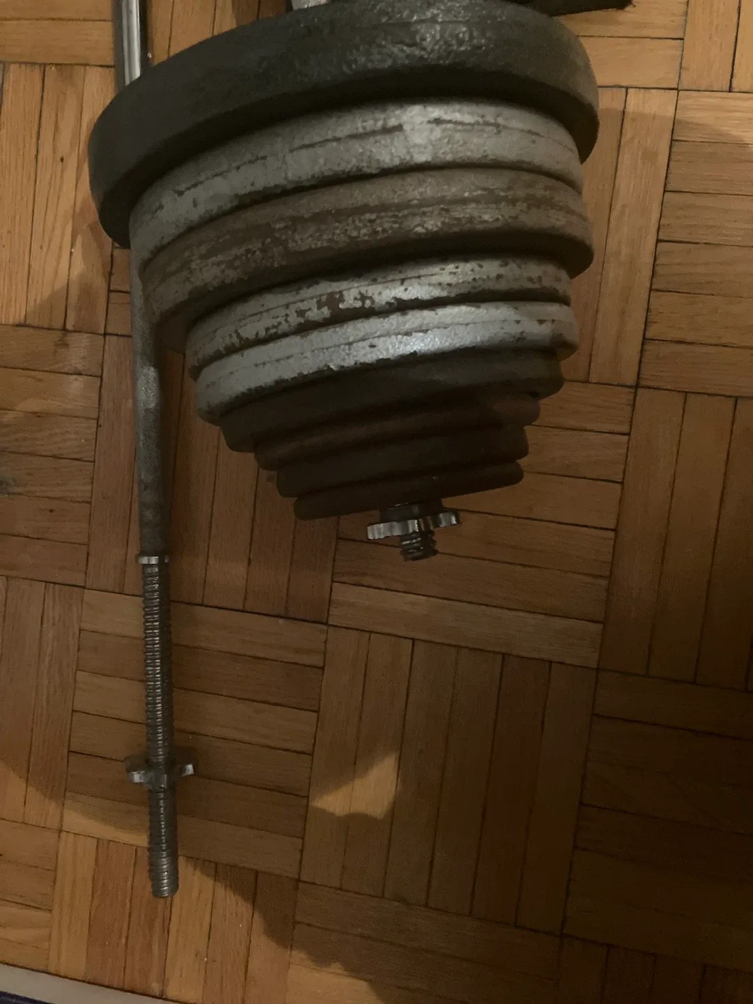 Weight Plates & Barbell