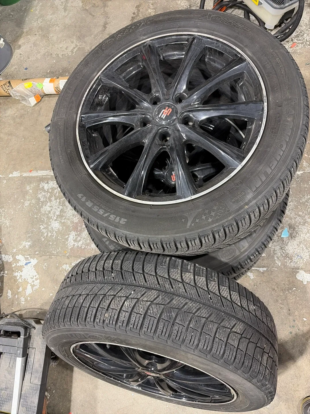 Michelin 215/55R17 Winter Tires on Rims image indicator(2)