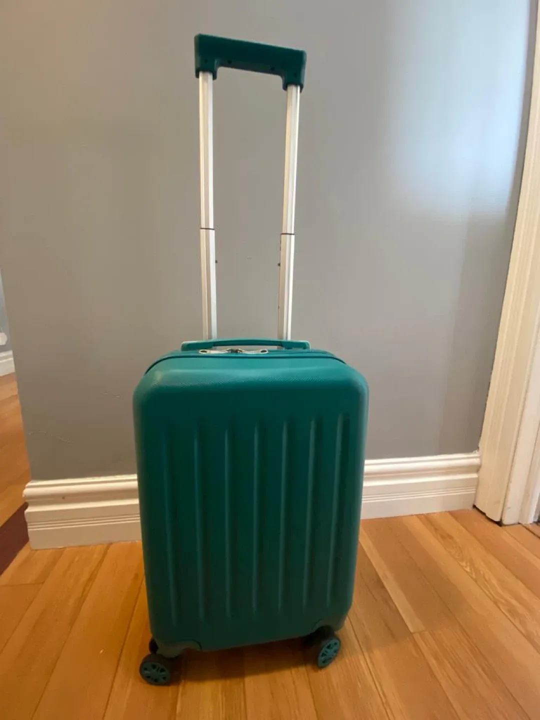 Teal Carry-On Suitcase image indicator(7)