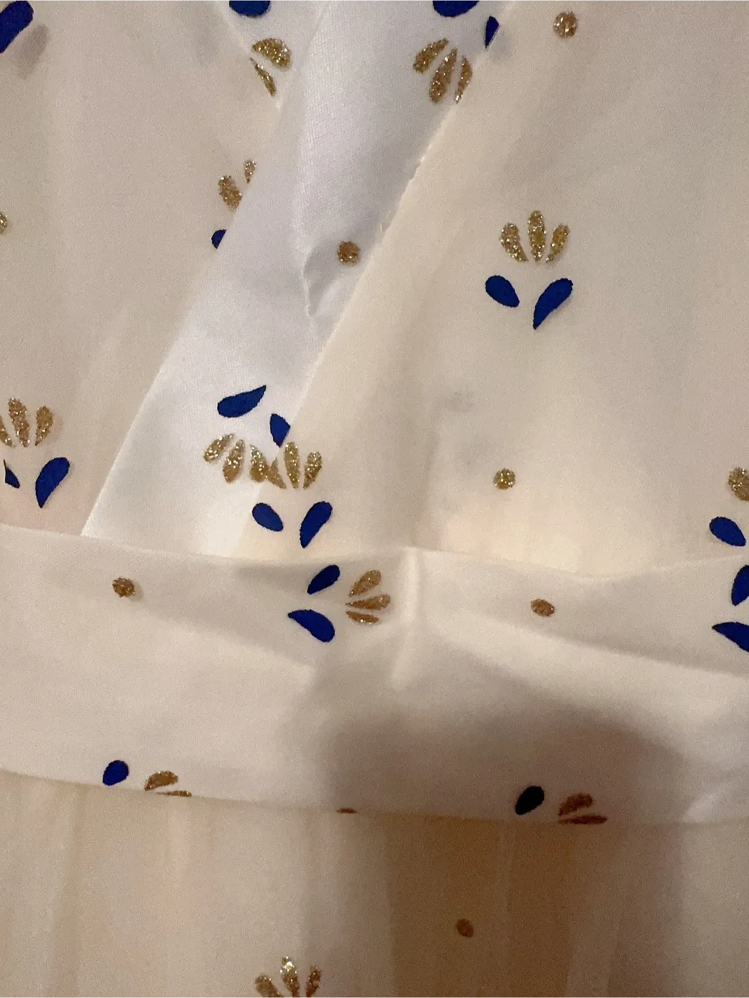 Girls Dress - Size 6-7T image indicator(2)