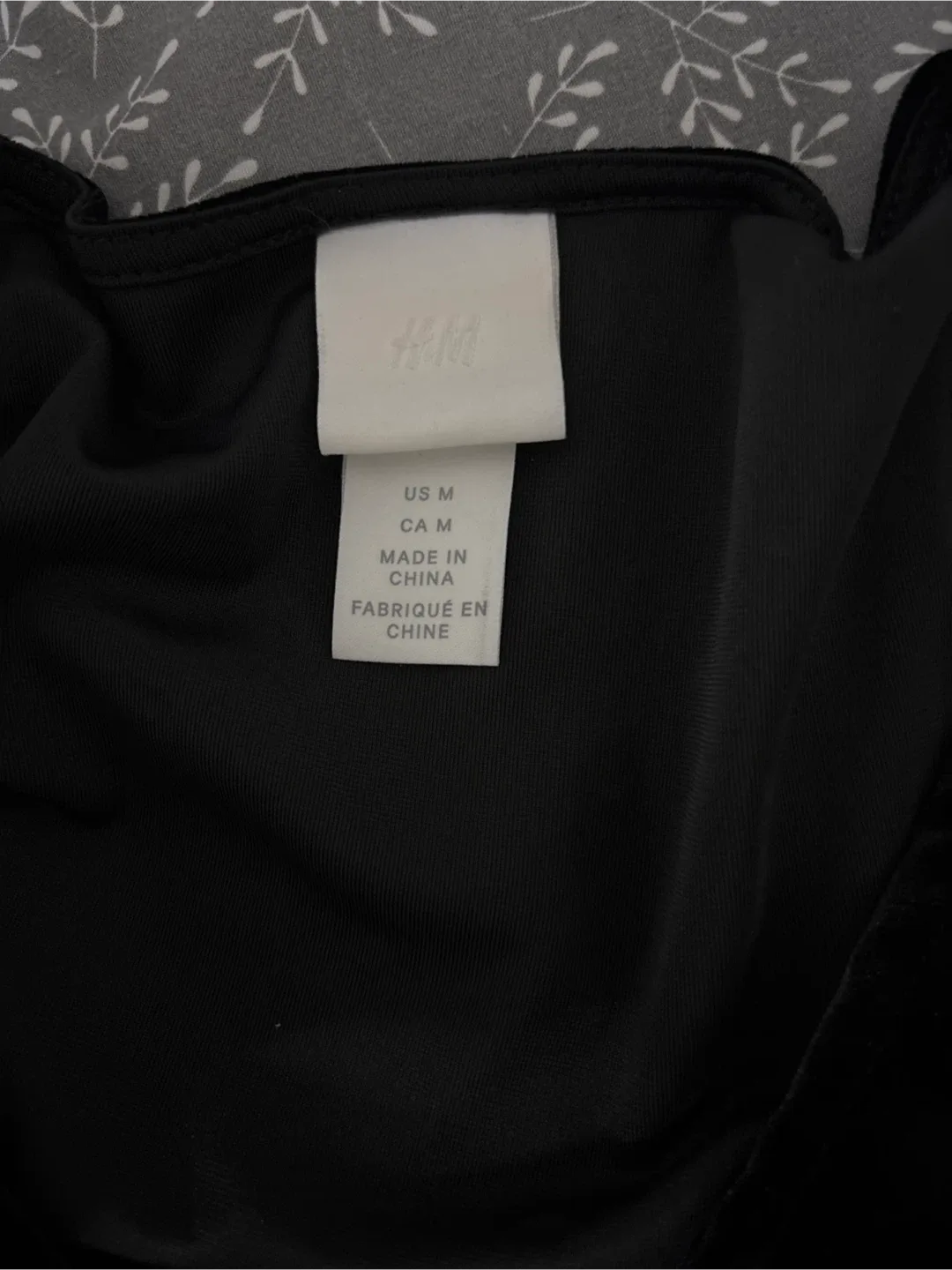 H&M Black Velvet Bodysuit - Size M image indicator(3)