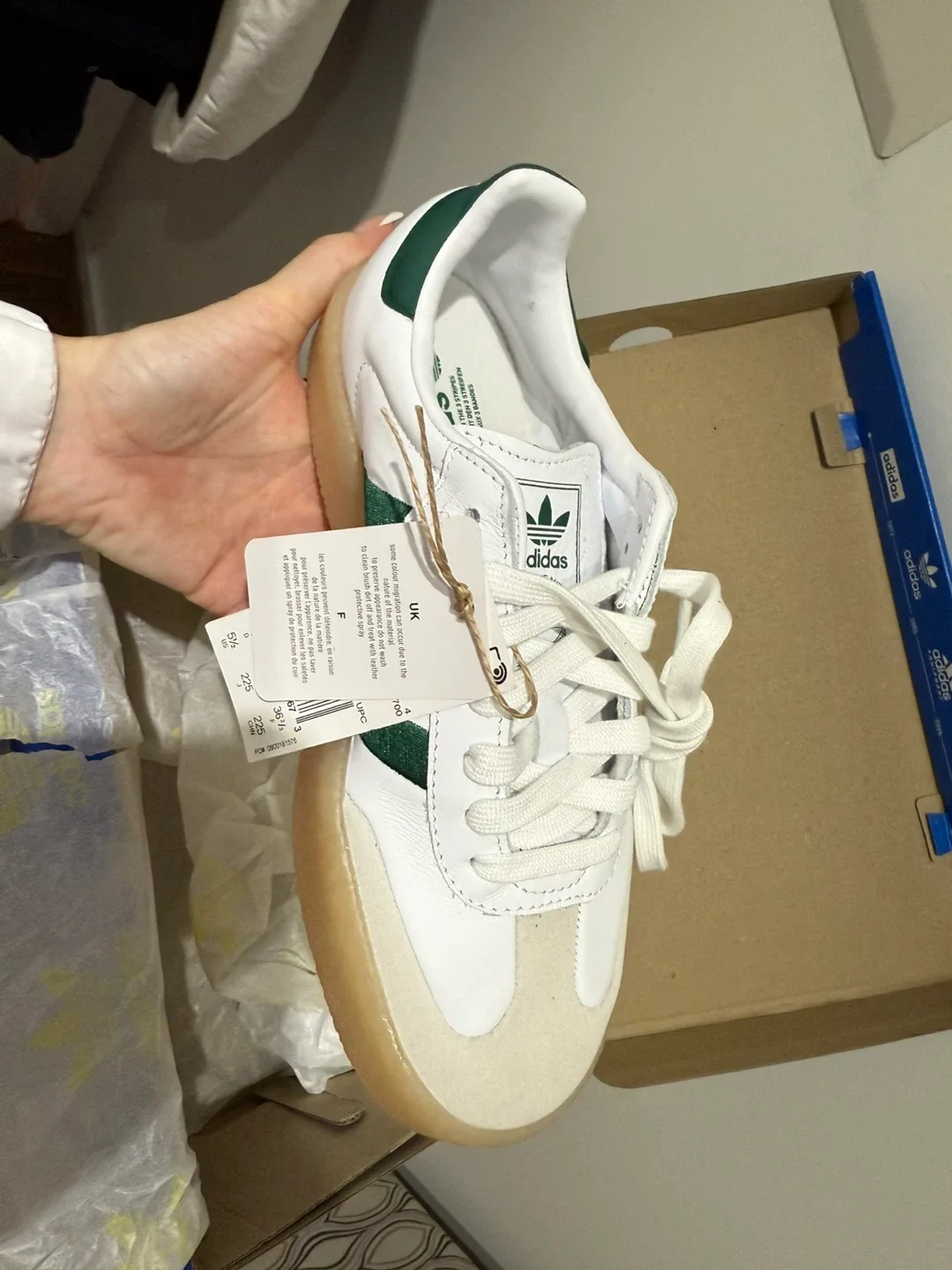 Brand New Adidas Samba Sneaker - White & Green Size 5.5 image indicator(4)