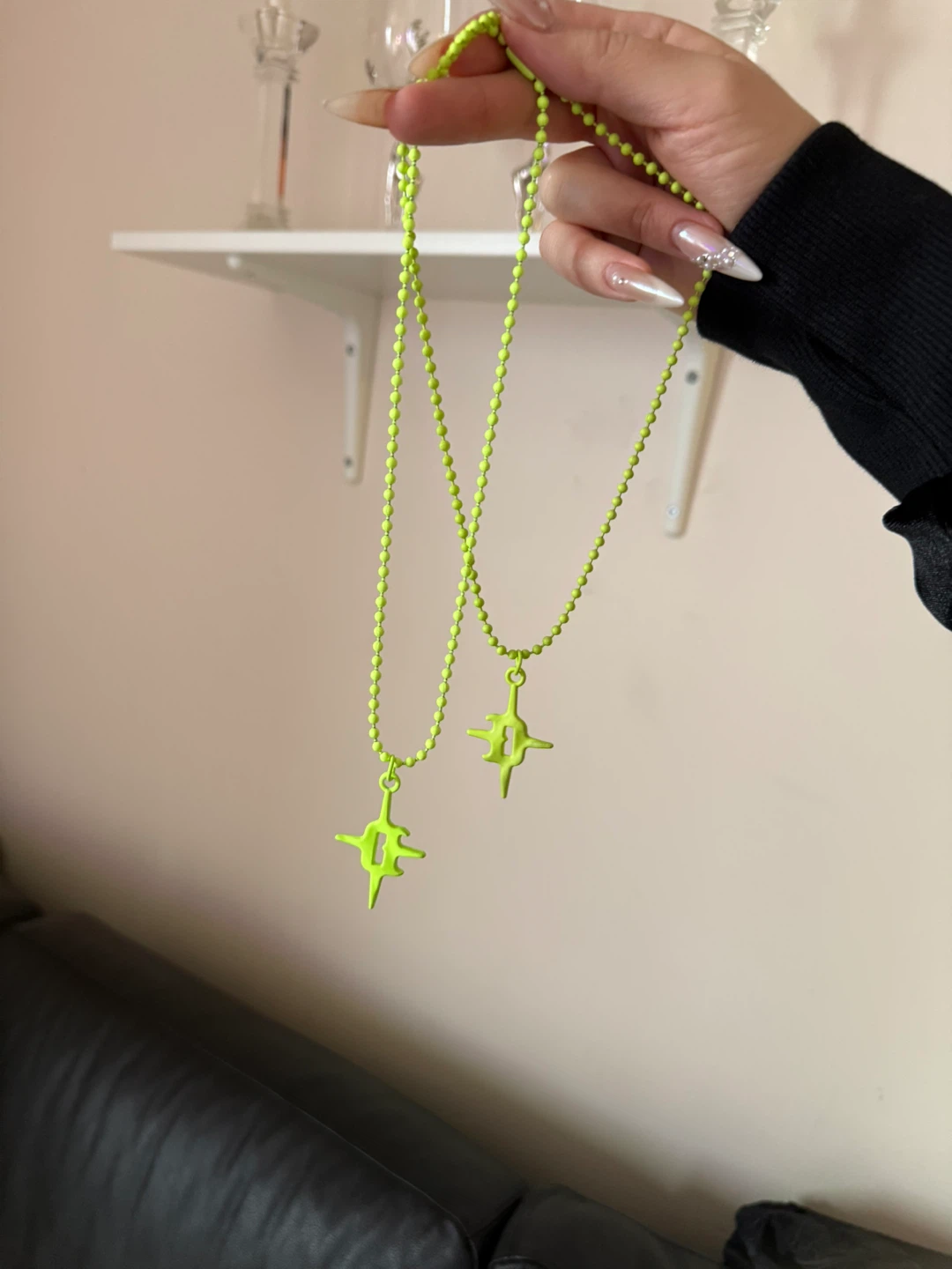 Neon Green Star Pendant Necklace - photo 2