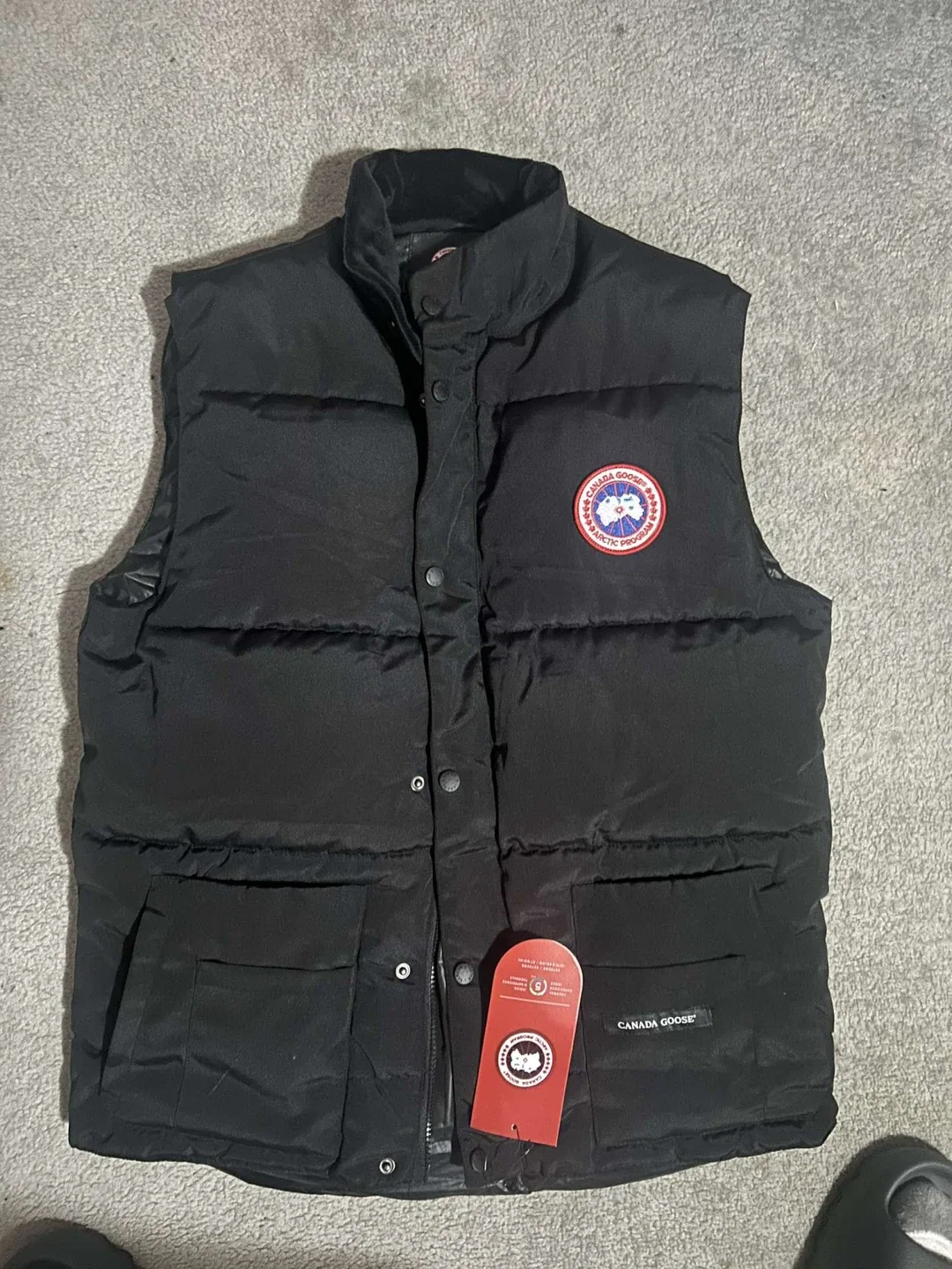 Brand new canada goose