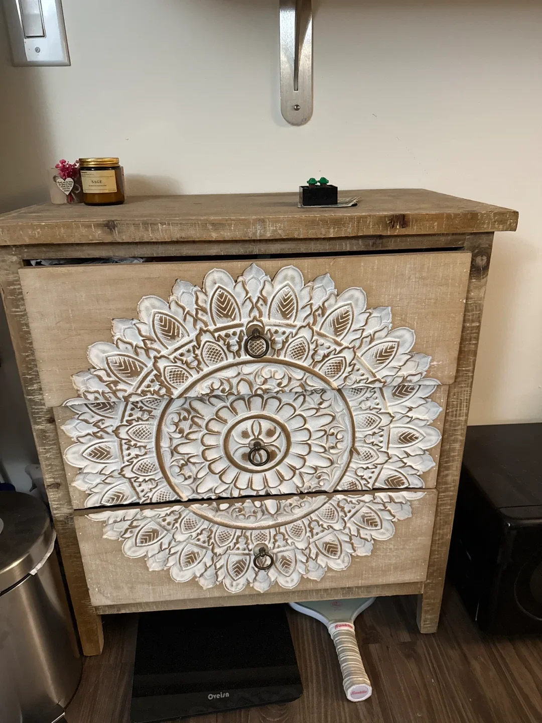 Wood Carved 3-Drawer Dresser image indicator(2)