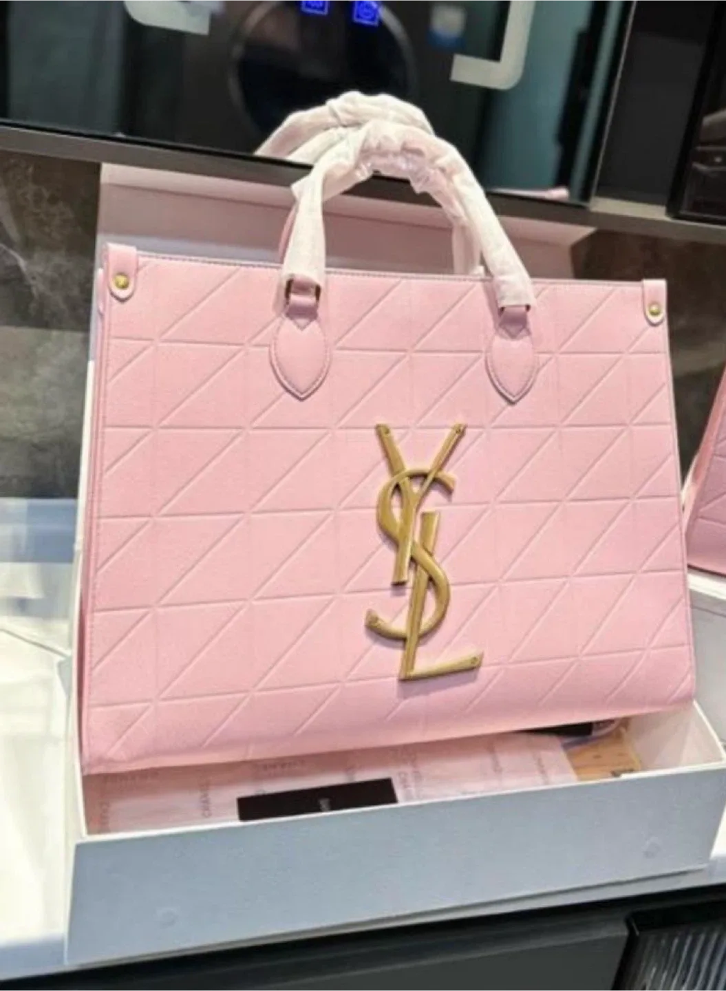 Saint Laurent Icare Maxi  Bag image indicator(8)