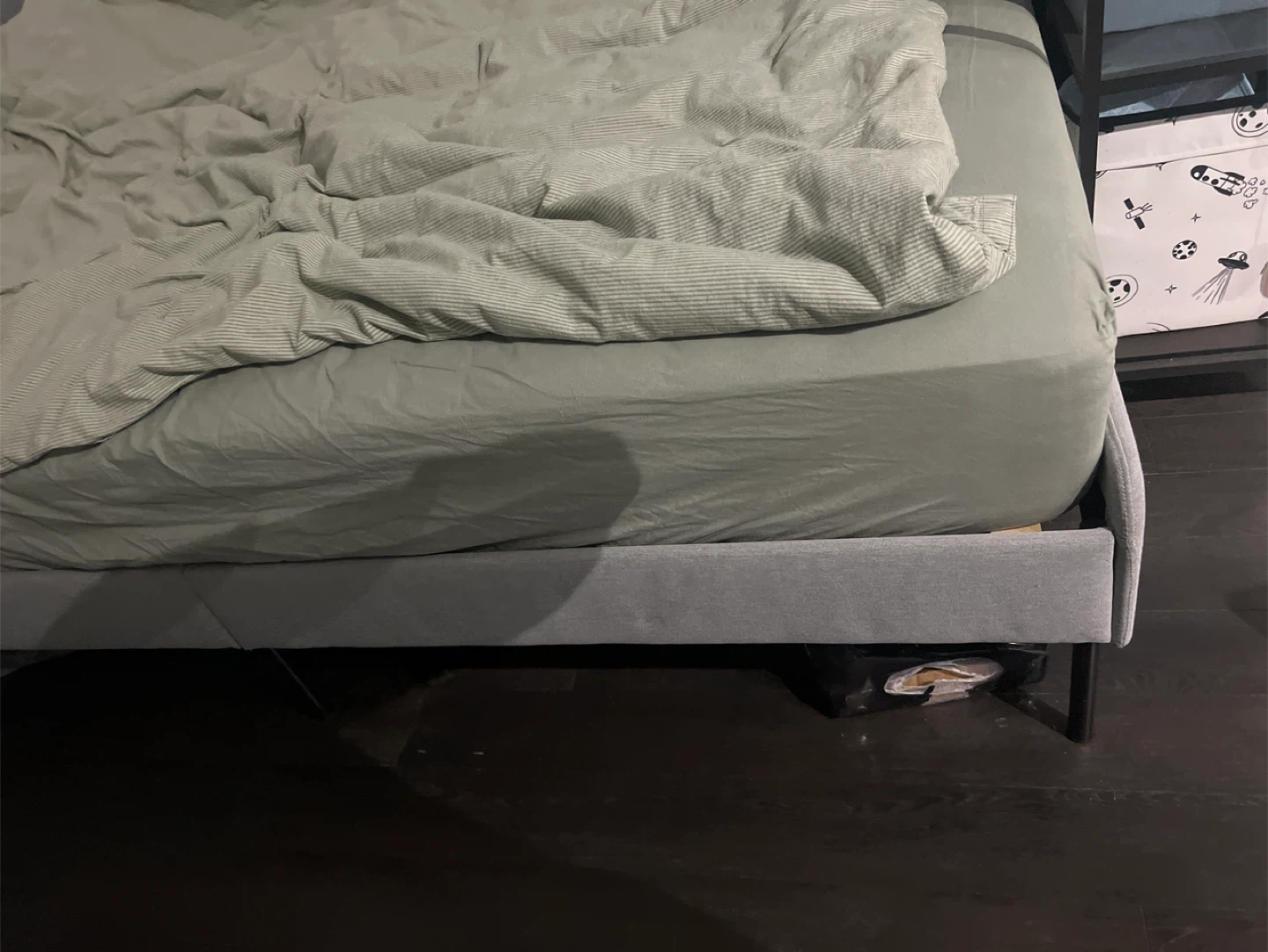 Slattum Queen Bed Frame - photo 3