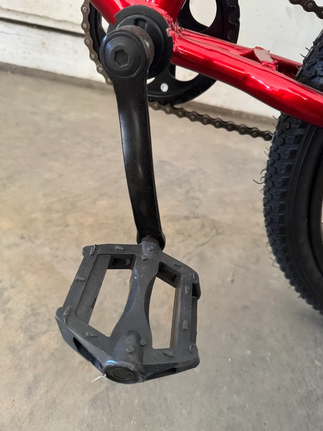 Kids Red Bike 20 inch image indicator(4)