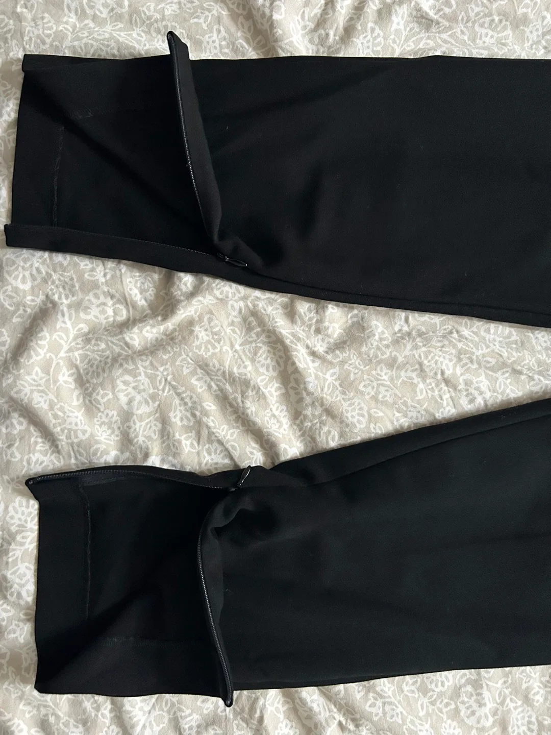 Club Monaco Black Pants image indicator(2)