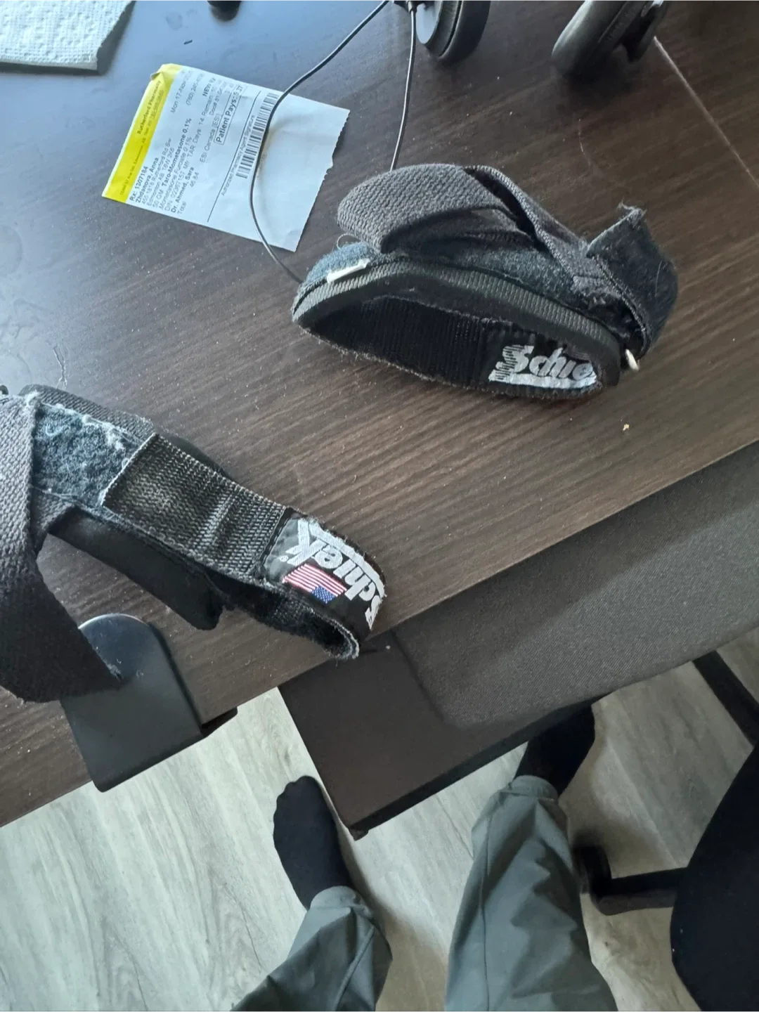 Schiek Weight Lifting Gloves and gym strips image indicator(3)