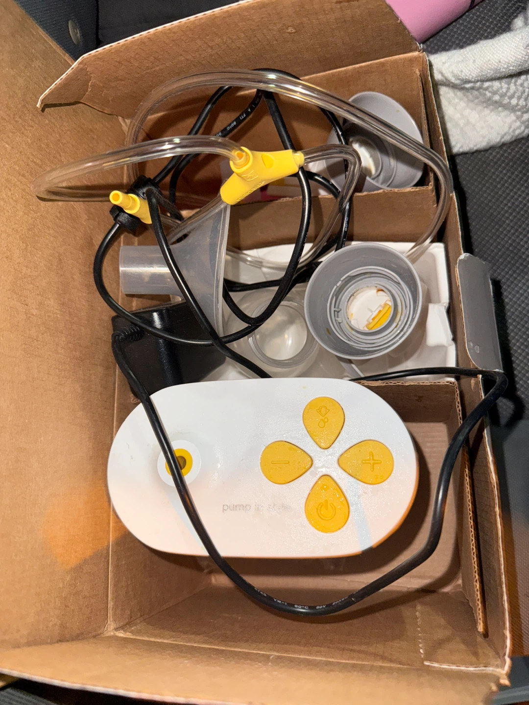 Medela Pump In Style Breast Pump - photo 3