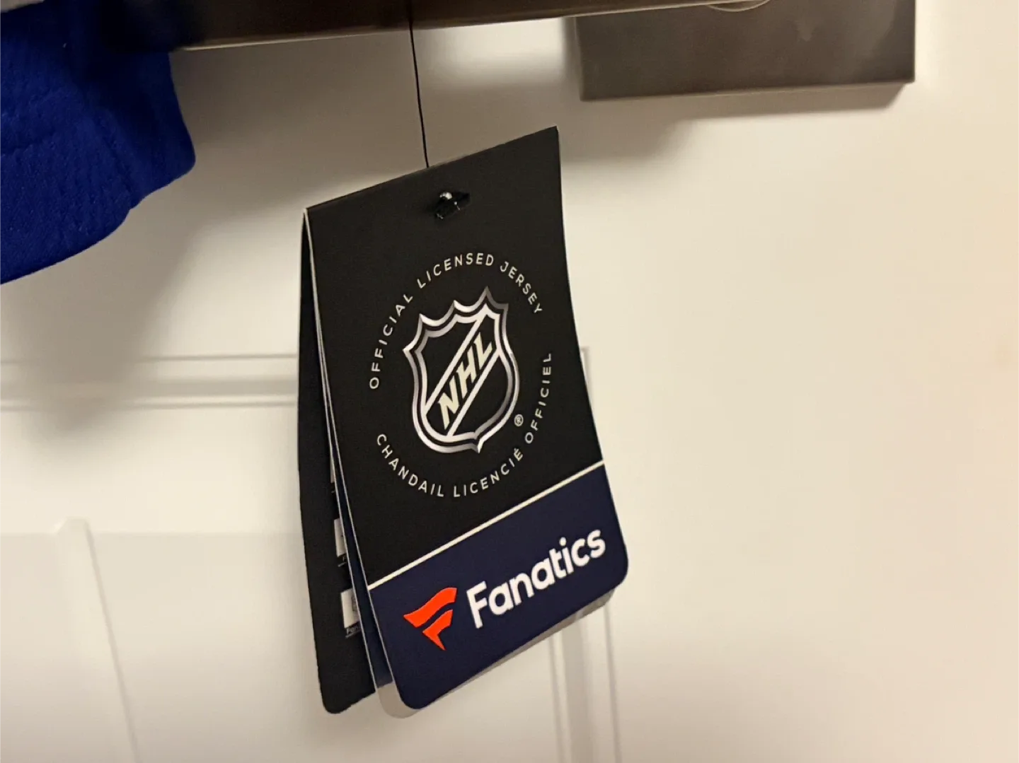 BNWT Authentic Fanatics Vancouver Canucks Jersey Size XXL 2XL image indicator(5)