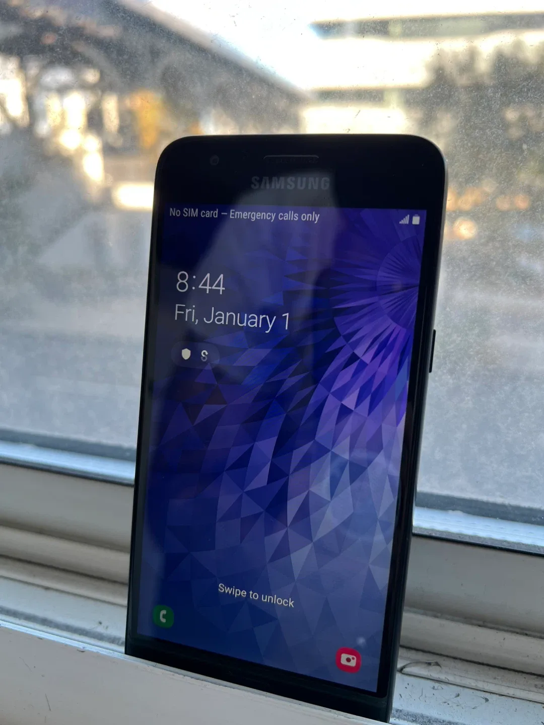 Black Samsung Galaxy J3 - MOVING OUT SALE ✈️ image indicator(7)