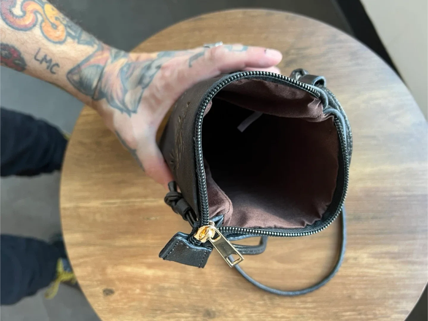 Black Leather Crossbody Errand Bag - MOVING OUT SALE ✈️ image indicator(4)
