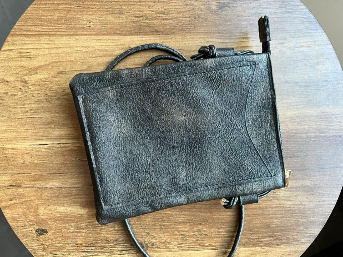 Black Leather Crossbody Errand Bag - MOVING OUT SALE ✈️ image indicator(2)