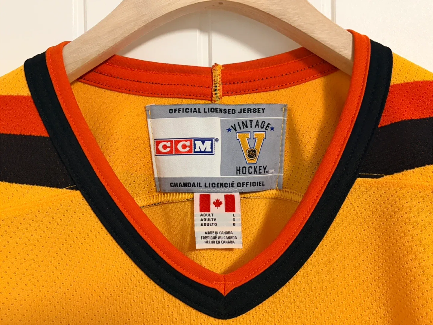 Authentic Vintage CCM Vancouver Canucks “Sunflower” Jersey Large image indicator(3)