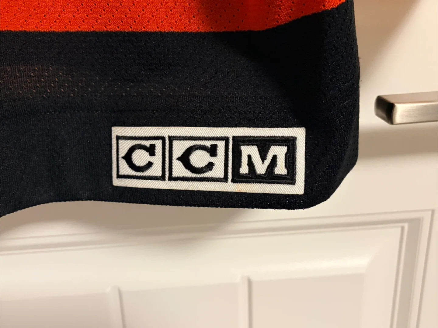 Authentic Vintage CCM Vancouver Canucks “Sunflower” Jersey Large image indicator(5)