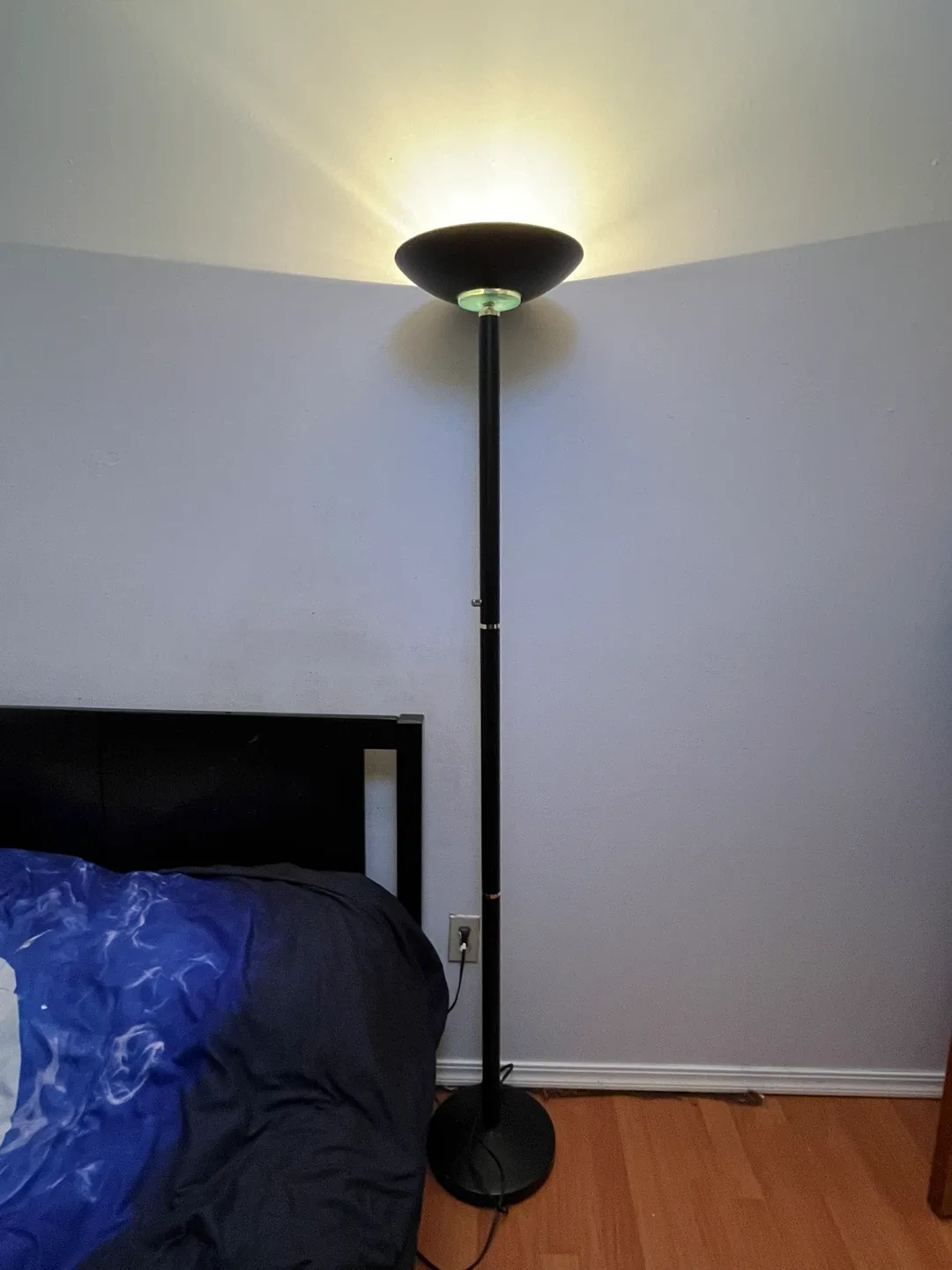 Black Floor Lamp