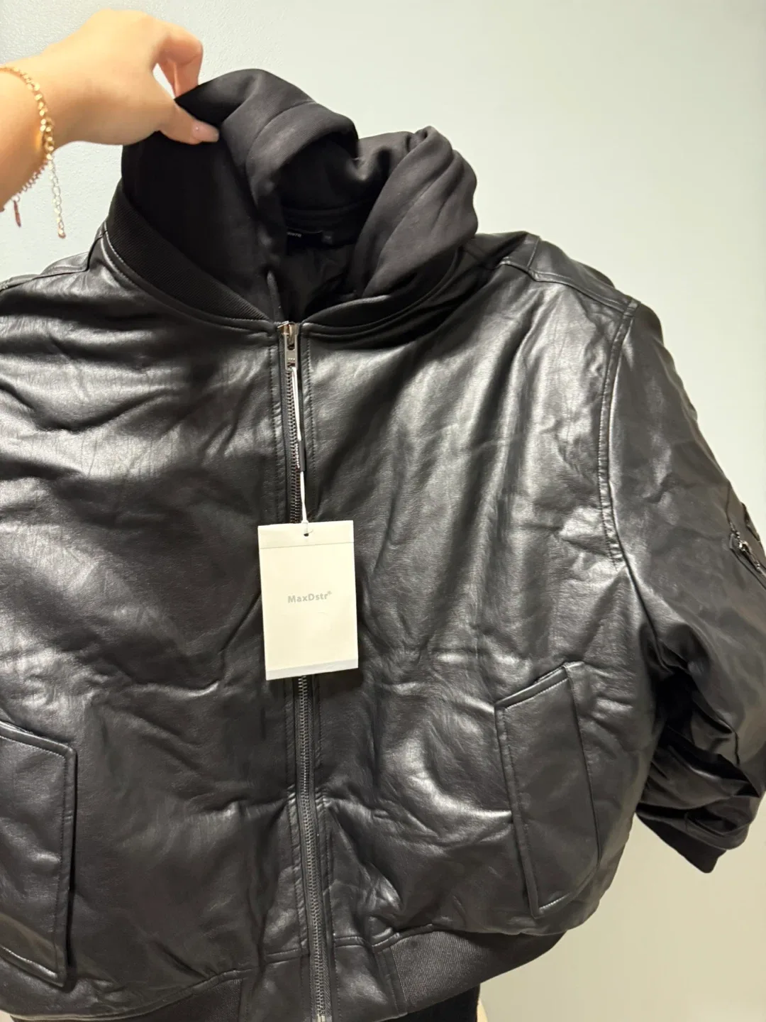 Black Leather Bomber Jacket image indicator(2)