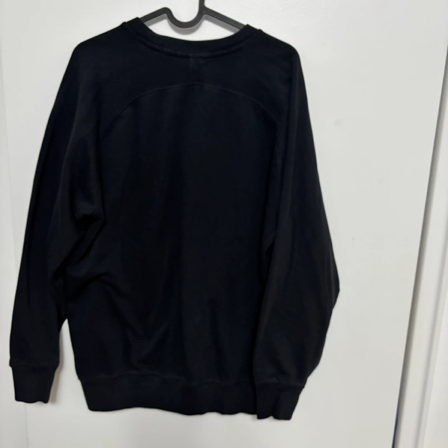 Gymshark Black Crewneck Sweatshirt - Size M - photo 2