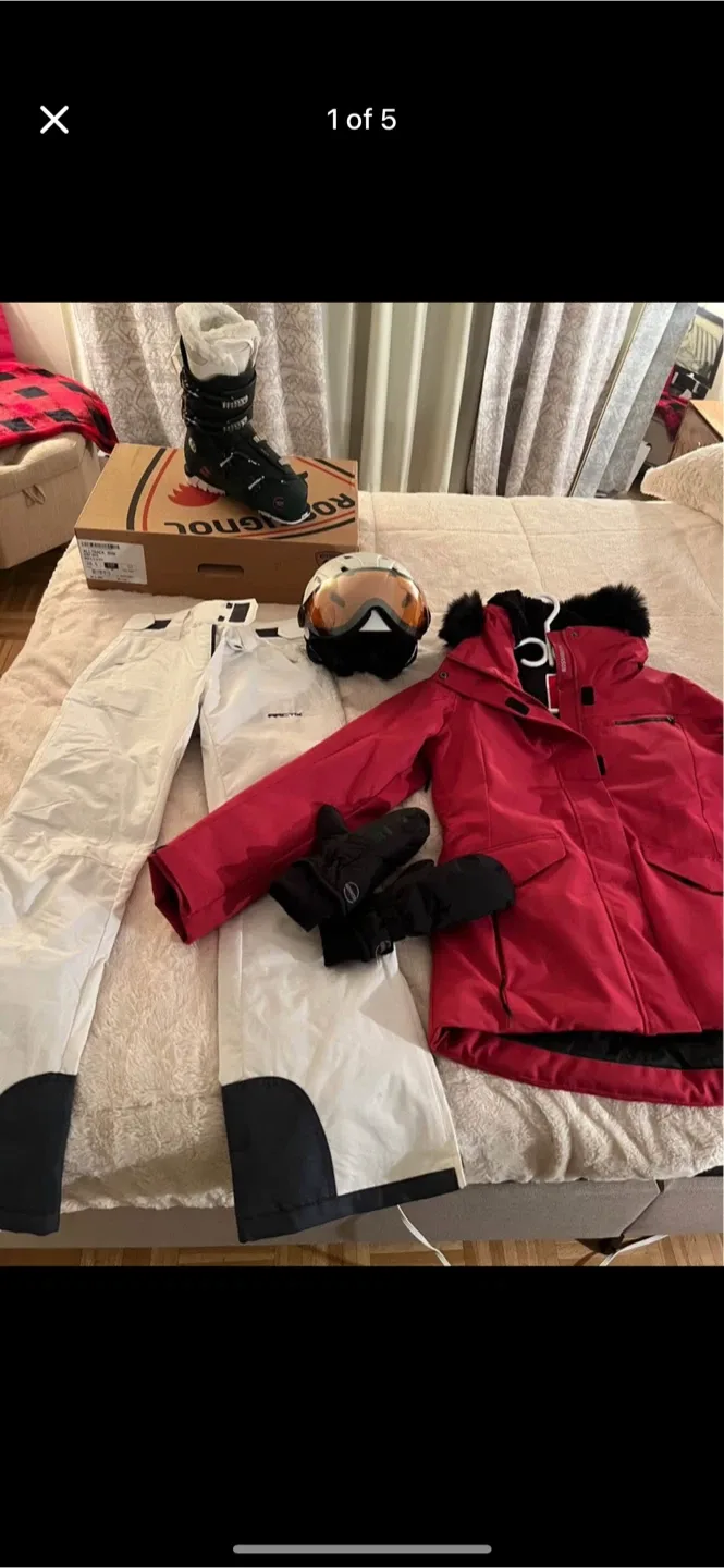 Ski Gear Bundle: K2 Skis, Rossignol Boots, Tomshoo Helmet