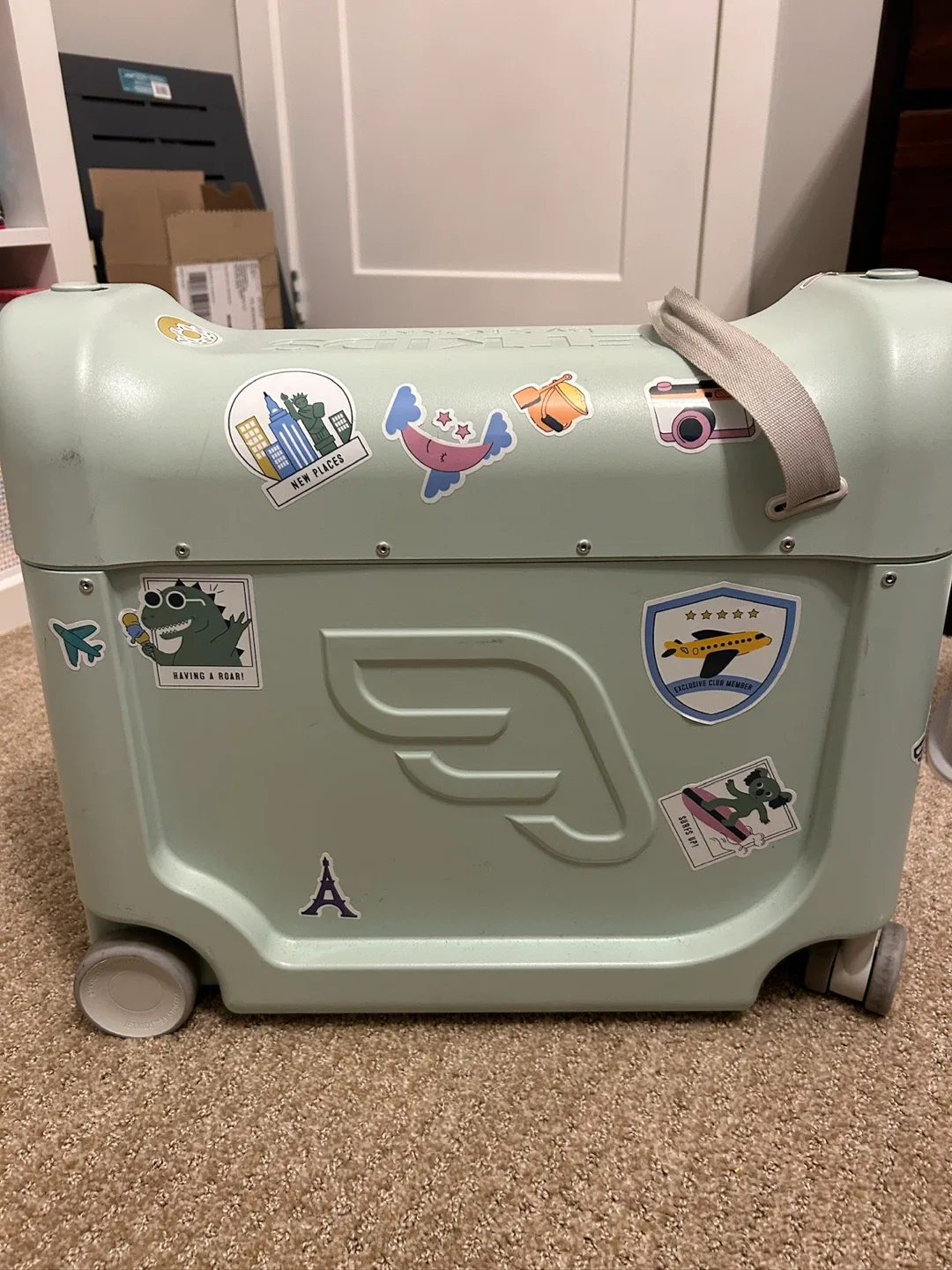 JetKids by Stokke Ride-On Suitcase