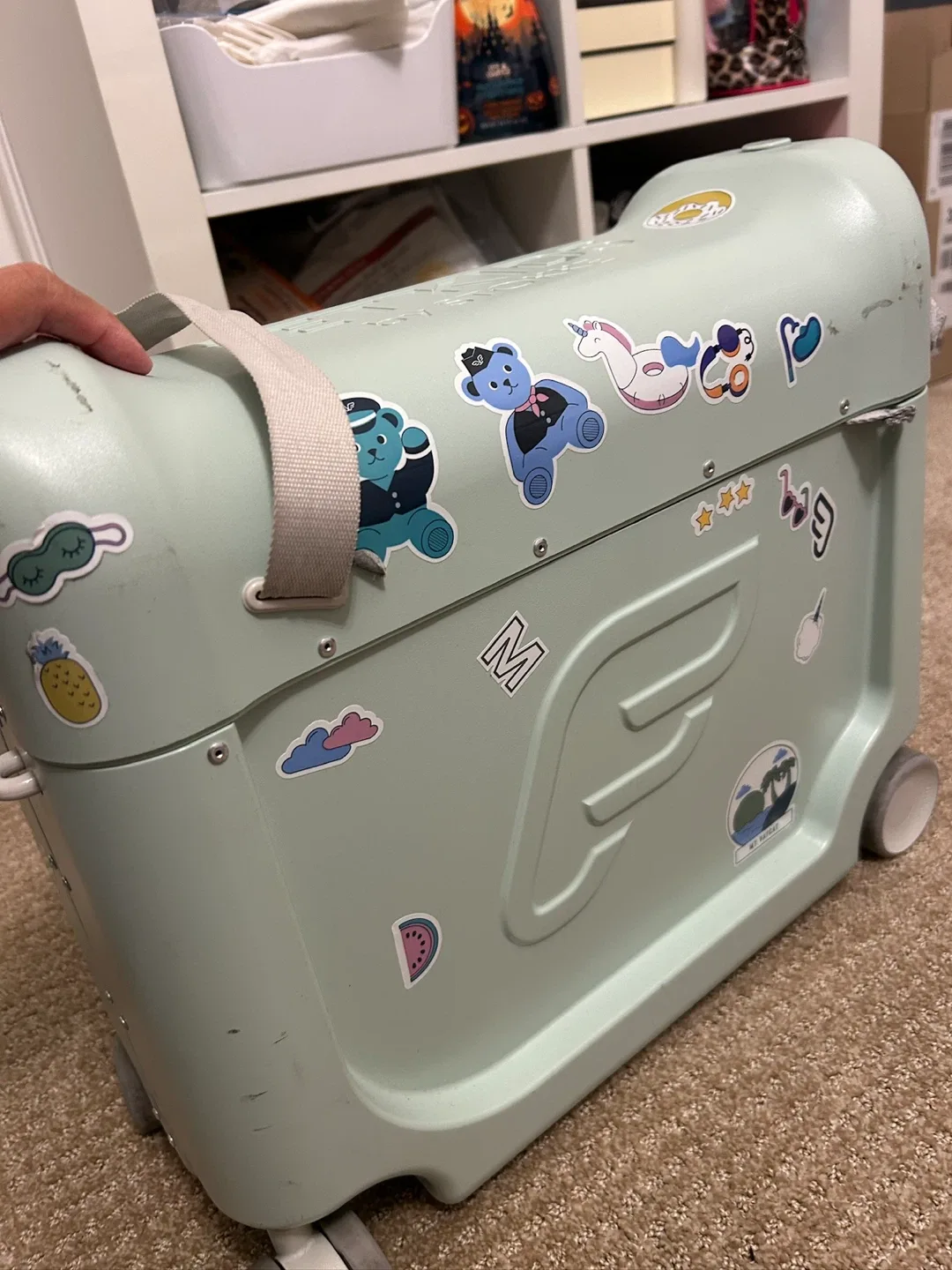 JetKids by Stokke Ride-On Suitcase image indicator(3)