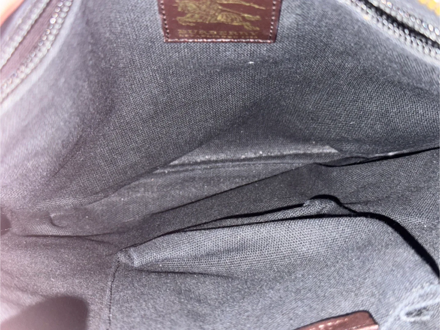 Burberry Crossbody Bag image indicator(5)