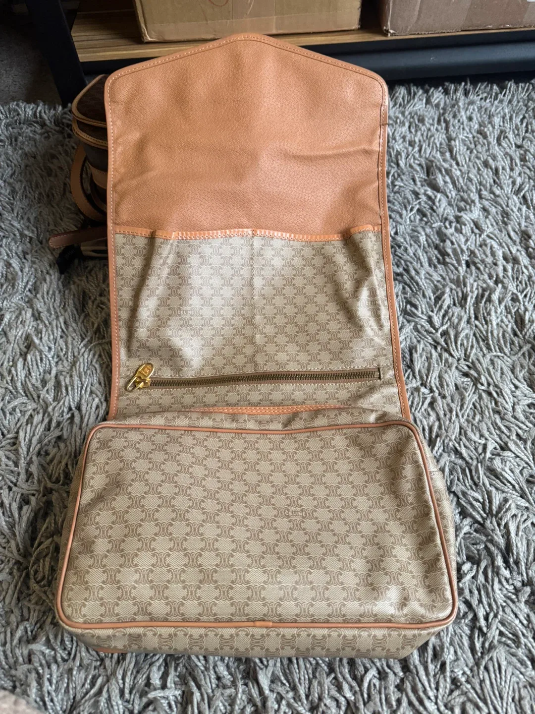 Celine Paris Made in Italy clutch bag image indicator(5)