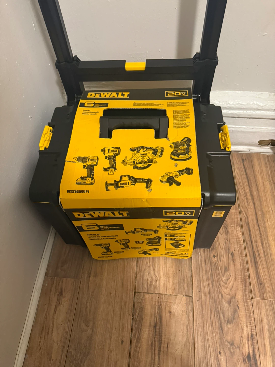 DeWalt 6-Tool 20V Combo Kit DCKTS650D1P1