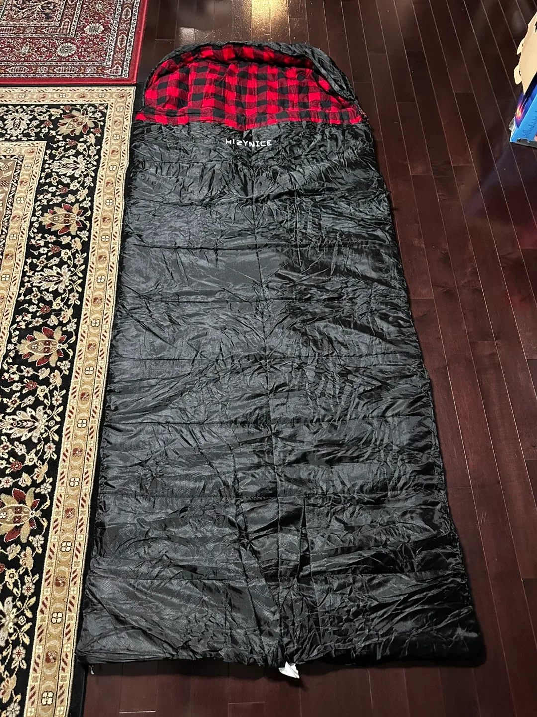 HiZynice Black Sleeping Bag