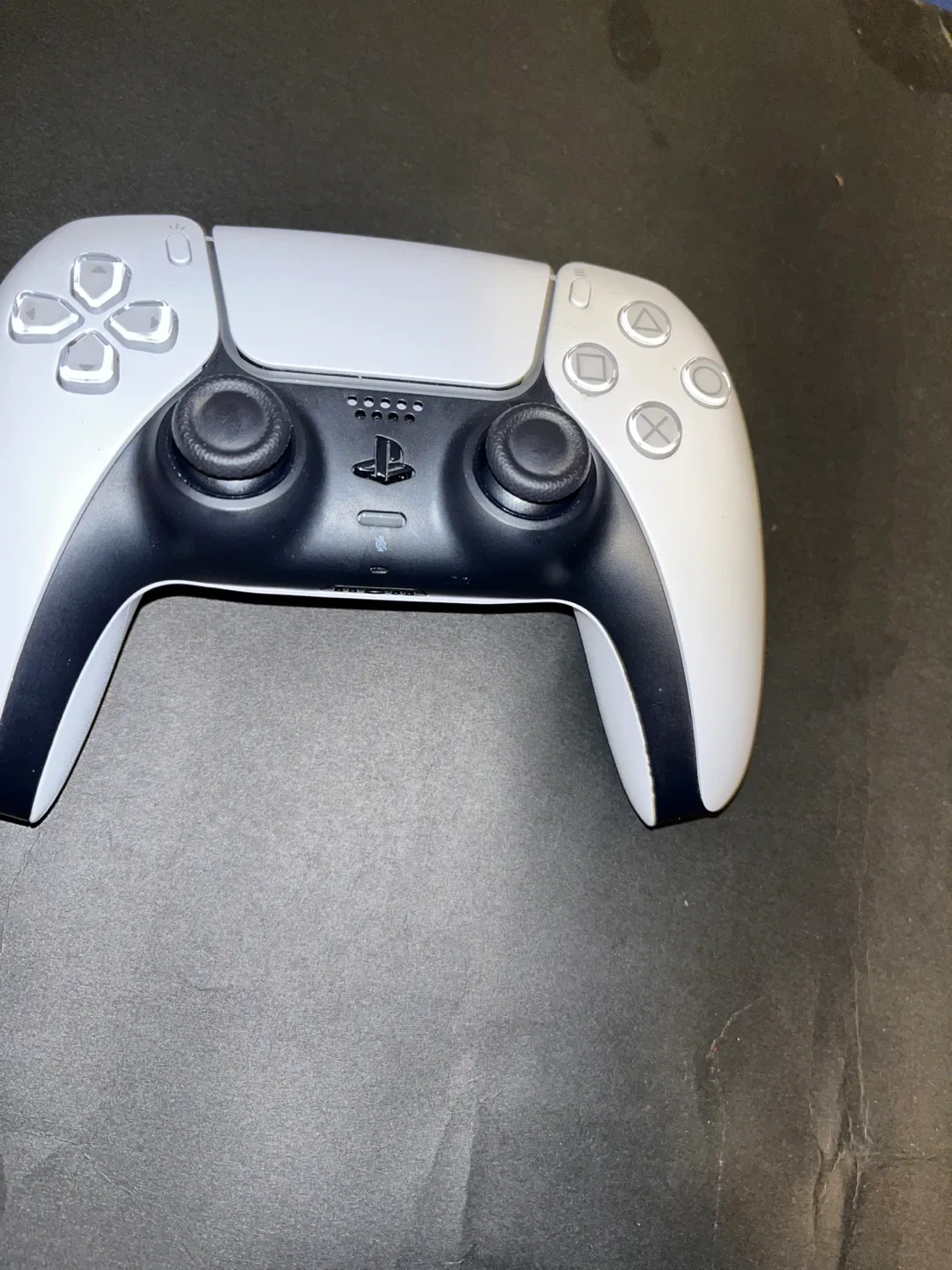 Refurbished /New Sony PlayStation 5 Wireless Controller image indicator(5)