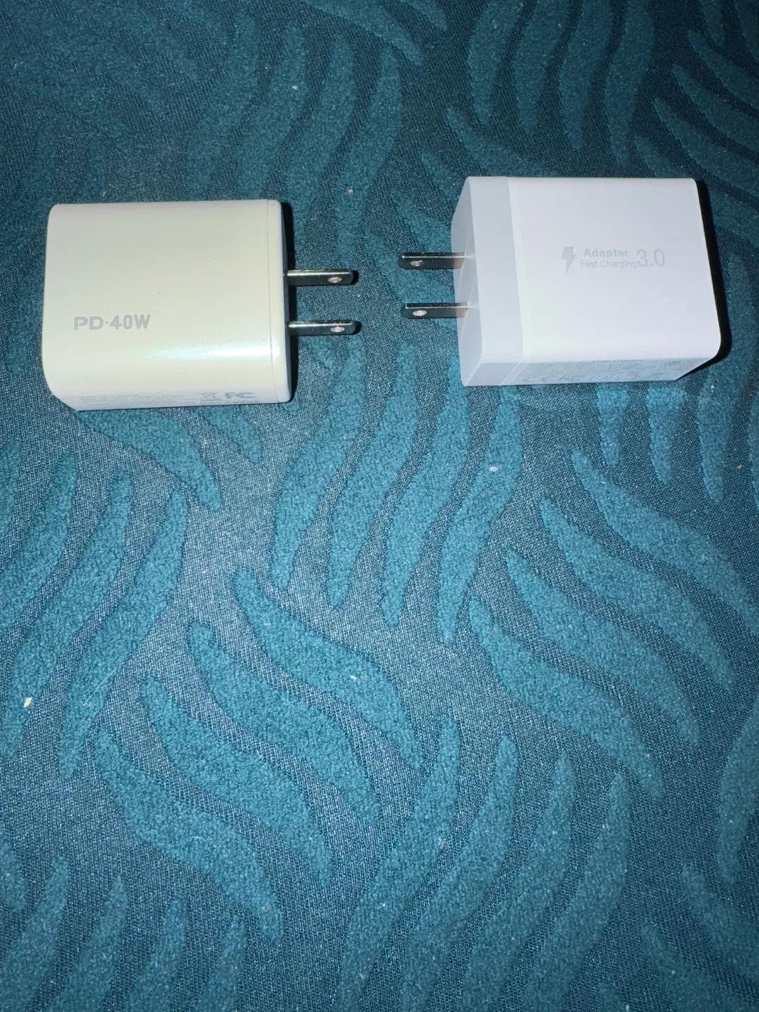 PD-40W & Adapter Fast Charging 3.0 Chargers