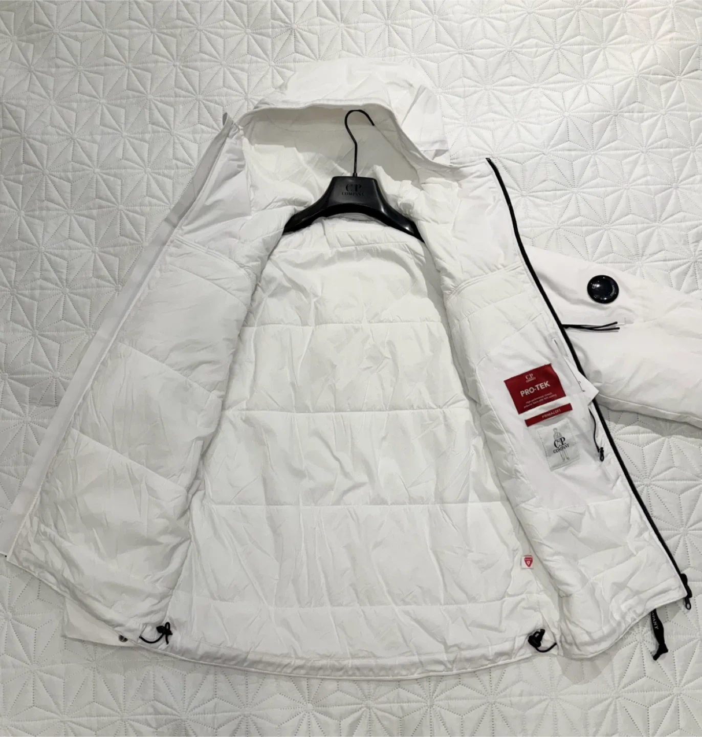 C.P. Company White Pro Tek Jacket men’s size small image indicator(3)