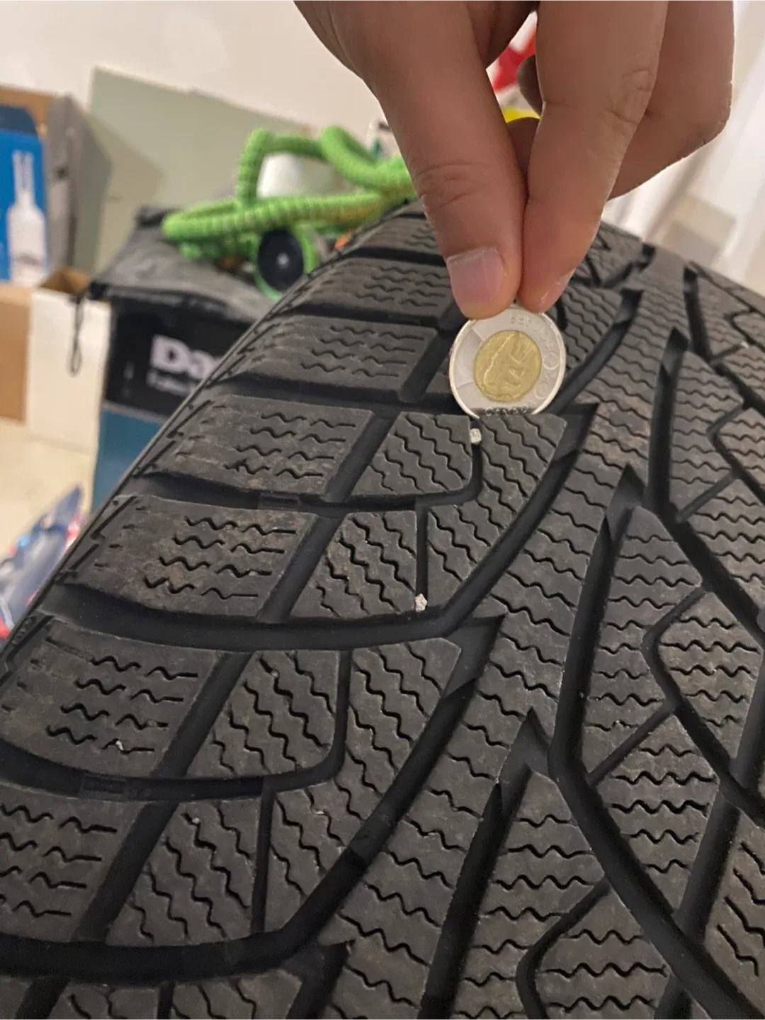 Ice Blazer WLS2 Tire on Steel Rim image indicator(6)