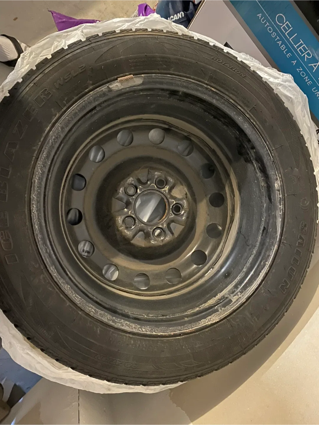 Ice Blazer WLS2 Tire on Steel Rim image indicator(3)