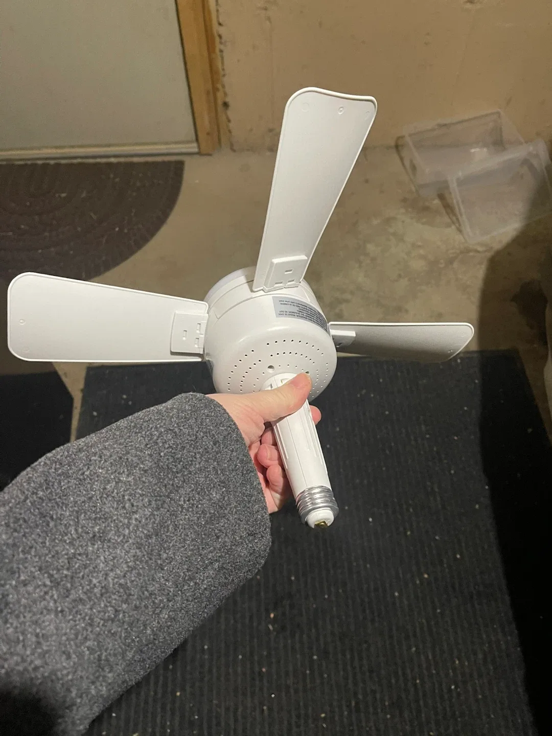 Ceiling Fan with Light Bulb Socket