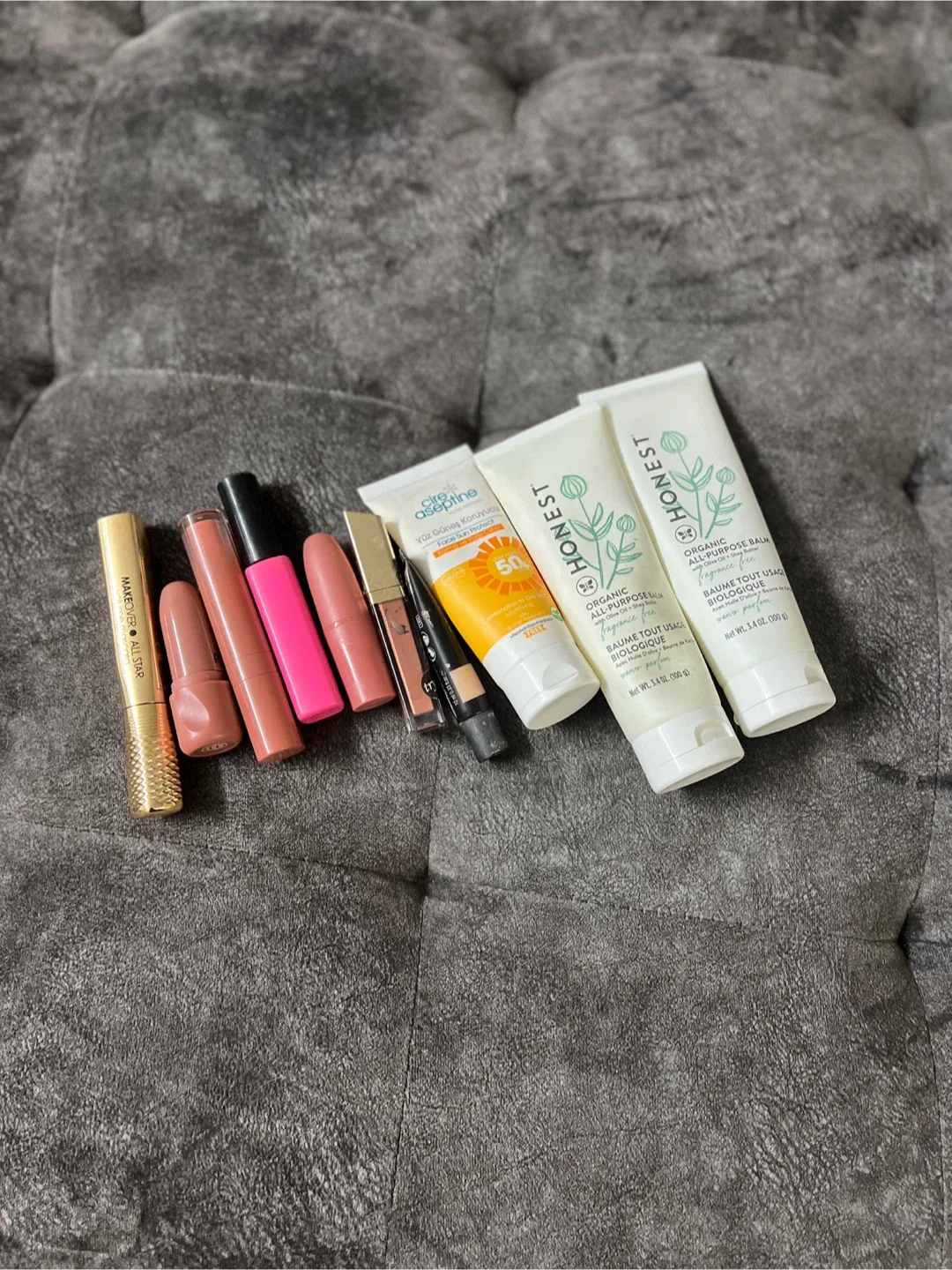 The Honest Company Organic All-Purpose Balm image indicator(2)