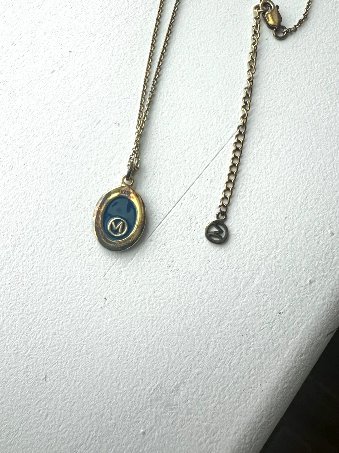 Vintage Gold Tone Moon & Star Necklace image indicator(3)